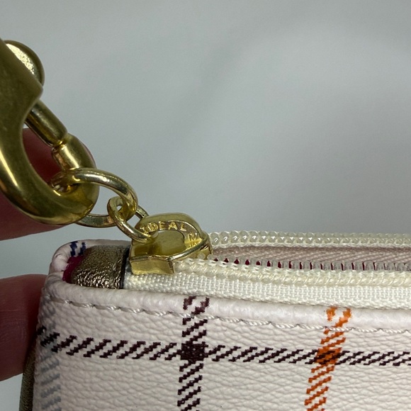 Coach | Peyton Heritage Tattersall Multicolor Wristlet Pouch - Picture 5 of 10